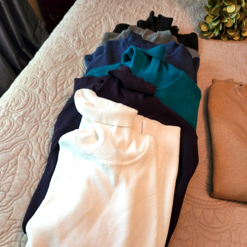 Chico's Turtlenecks Size 1